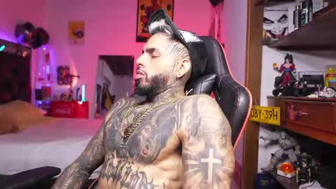 logan_hugh8 online show from 30, 3, 2026