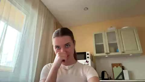 logancadarette online show from 31, 3, 2026