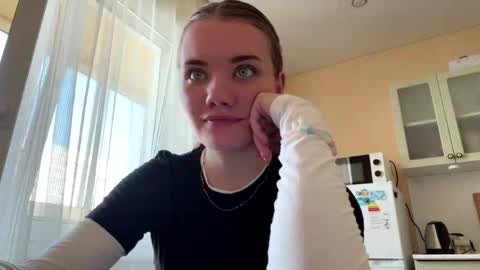 logancadarette online show from 2, 4, 2026