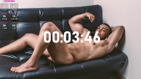 Snapshot of loganmartinx chatting on 31, 5, 2026 loganmartinx online show from 31, 5, 2026