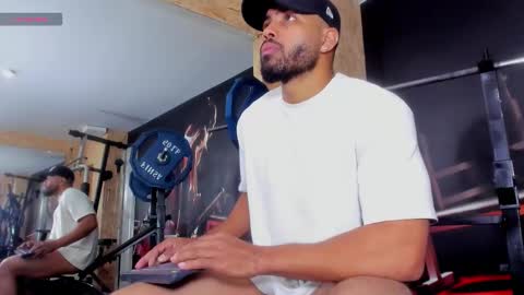 Snapshot of logansimmons chatting on 11, 9, 2025 U can call me Logan online show from 11, 9, 2025