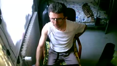 lokoum39 online show from 1, 11, 2025