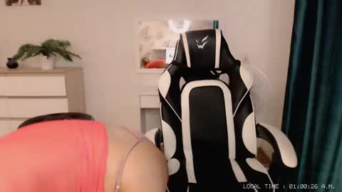  Lola  online show from 16, 1, 2025