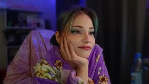 lola online show from 18, 12, 2025