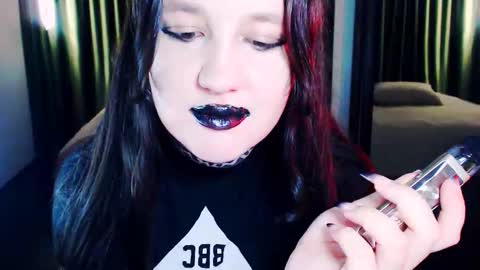 Snapshot of lola_chi chatting on 13, 10, 2025 Lola Chi online show from 13, 10, 2025
