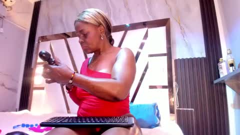 Snapshot of lola_hornei chatting on 16, 5, 2026 Lola online show from 16, 5, 2026