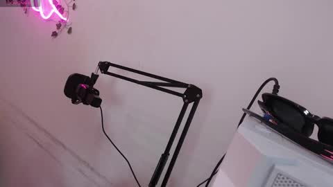 Snapshot of lola_star_ chatting on 1, 6, 2026 Lola online show from 1, 6, 2026
