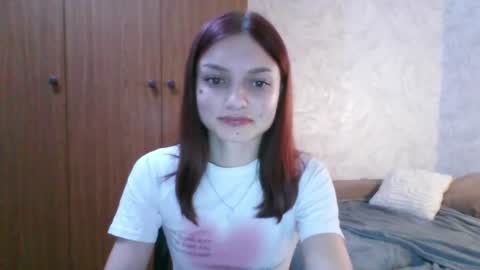 lola_sweetglow online show from 27, 7, 2026