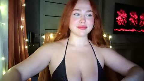 Snapshot of lolaamint_ chatting on 17, 7, 2026 LolaaMint online show from 17, 7, 2026