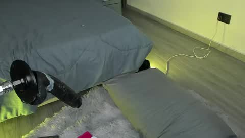 Snapshot of lolaangellx chatting on 21, 4, 2026 Lola Angel online show from 21, 4, 2026