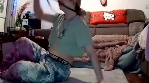 Lola Lixx online show from 10, 1, 2026