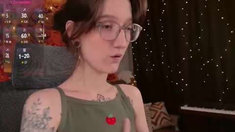 Snapshot of lolami_ chatting on 23, 6, 2026 lolami_ online show from 23, 6, 2026