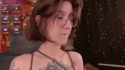 Snapshot of lolami_ chatting on 15, 7, 2026 lolami_ online show from 15, 7, 2026