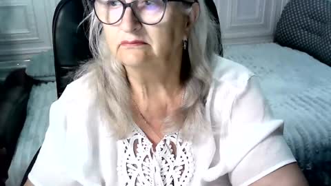 Snapshot of lolkaalyss chatting on 13, 7, 2026 LolkaAlyss online show from 13, 7, 2026