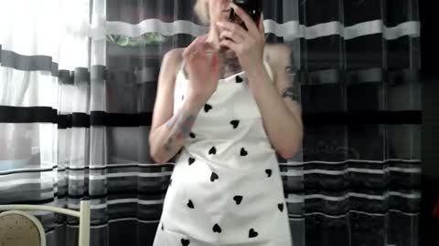 Lisa online show from 19, 9, 2025