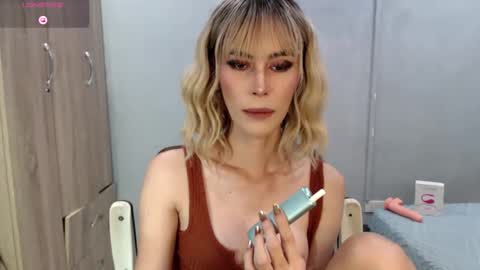 Snapshot of lolly_lips69 chatting on 5, 6, 2026 hana online show from 5, 6, 2026