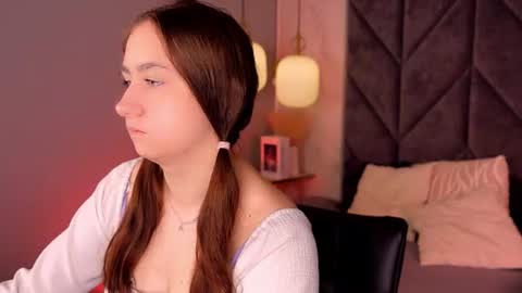 Snapshot of lollydare chatting on 18, 6, 2026 lollydare online show from 18, 6, 2026