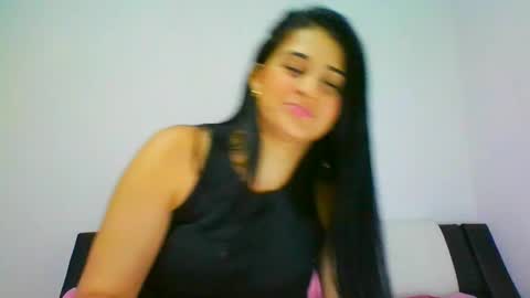 Snapshot of lomaslindosoyyo chatting on 8, 2, 2025 estehfania online show from 8, 2, 2025