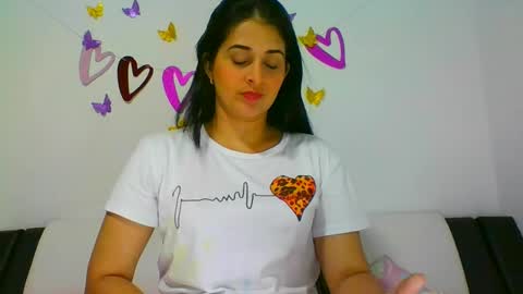 Snapshot of lomaslindosoyyo chatting on 16, 2, 2025 estehfania online show from 16, 2, 2025
