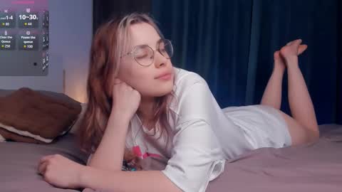 Lona online show from 27, 11, 2025