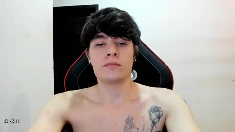 Snapshot of lonelyhotboy0 chatting on 8, 3, 2025 Kevin online show from 8, 3, 2025