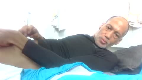 Snapshot of longblack2504 chatting on 16, 6, 2026 Mark Anthony online show from 16, 6, 2026