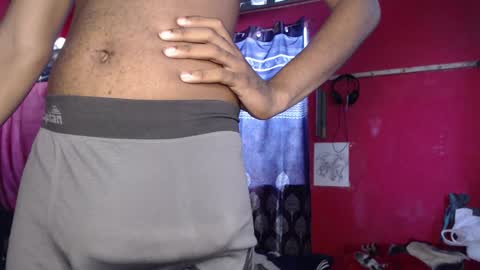 Snapshot of longdickservice01 chatting on 8, 12, 2024 professionalbreastsucker online show from 8, 12, 2024