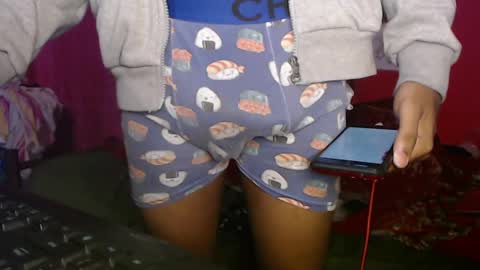 Snapshot of longdickservice01 chatting on 27, 2, 2025 professionalbreastsucker online show from 27, 2, 2025