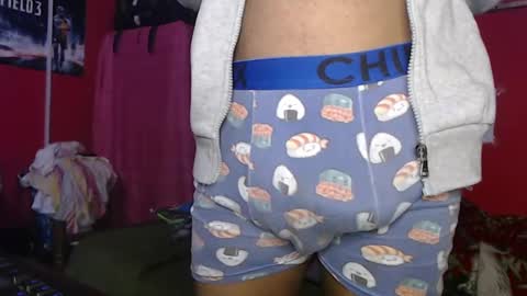 Snapshot of longdickservice01 chatting on 2, 3, 2025 professionalbreastsucker online show from 2, 3, 2025