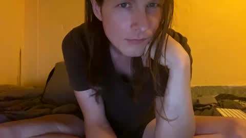 Snapshot of longhotlegs chatting on 15, 1, 2025 Nobody online show from 15, 1, 2025