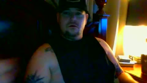 Snapshot of longlastingviking chatting on 20, 11, 2025 longlastingviking online show from 20, 11, 2025