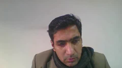 Snapshot of longthick1985 chatting on 1, 1, 2025 Lleida-man online show from 1, 1, 2025