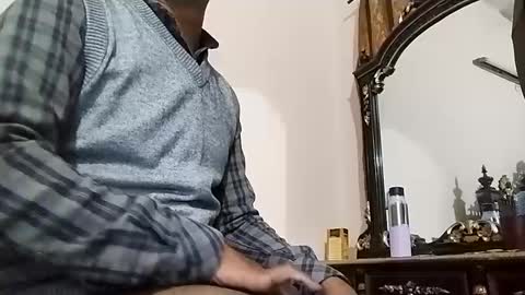 Snapshot of longthick1985 chatting on 3, 1, 2025 Lleida-man online show from 3, 1, 2025