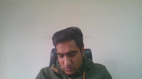 Snapshot of longthick1985 chatting on 3, 3, 2025 Lleida-man online show from 3, 3, 2025