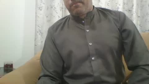 Snapshot of longthick1985 chatting on 22, 3, 2026 Lleida-man online show from 22, 3, 2026