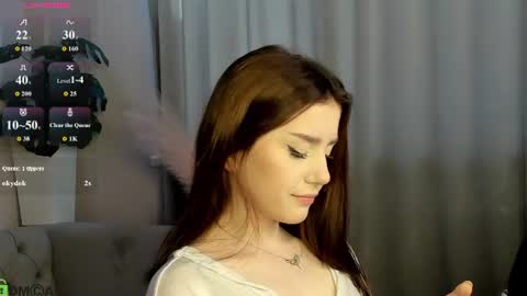 Luna online show from 9, 8, 2026