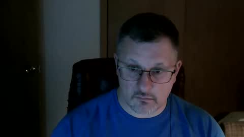 Snapshot of lookin75 chatting on 25, 10, 2025 lookin75 online show from 25, 10, 2025