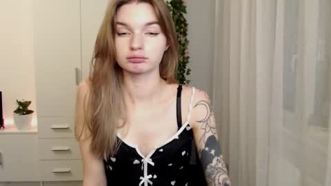 Luna online show from 8, 11, 2025