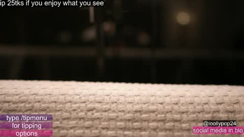 Snapshot of loollypop24 chatting on 6, 4, 2026 Chaturbatexxjessica online show from 6, 4, 2026