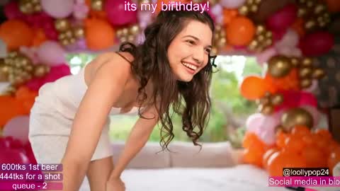 Snapshot of loollypop24 chatting on 23, 5, 2026 Chaturbatexxjessica online show from 23, 5, 2026