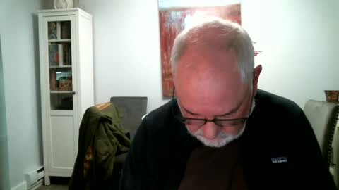 Snapshot of loop102 chatting on 20, 9, 2025 loop102 online show from 20, 9, 2025