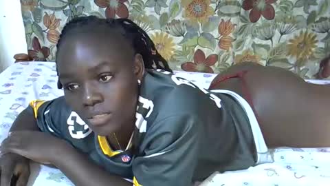 Snapshot of lora_amor chatting on 6, 6, 2026 lora_amor online show from 6, 6, 2026