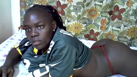 Snapshot of lora_amor chatting on 9, 7, 2026 lora_amor online show from 9, 7, 2026