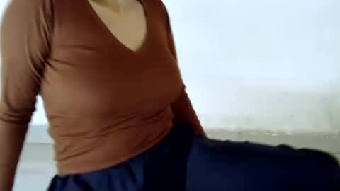 Snapshot of loraa_baby chatting on 30, 7, 2026 Loraa online show from 30, 7, 2026
