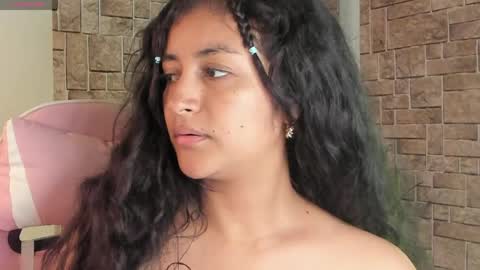 lore_rey online show from 6, 4, 2026