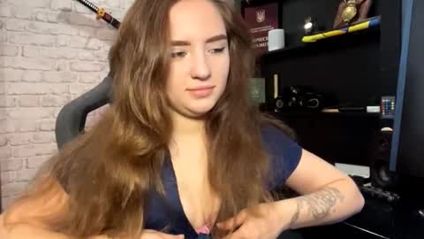 Molly online show from 17, 10, 2025