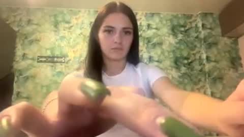 Olivia online show from 15, 9, 2025