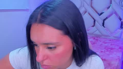 lorem_adams online show from 27, 1, 2025