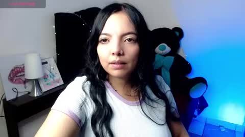 Snapshot of loren_44tits chatting on 1, 7, 2026 Loren online show from 1, 7, 2026