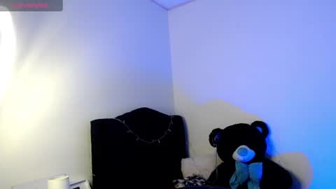 Snapshot of loren_44tits chatting on 1, 7, 2026 Loren online show from 1, 7, 2026